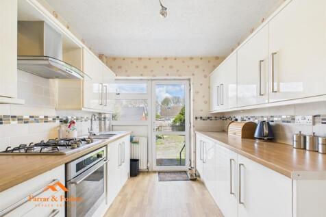 CAM03956G0-PR0096-STILL013.jpg
