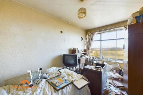 CAM03956G0-PR0077-STILL007.jpg