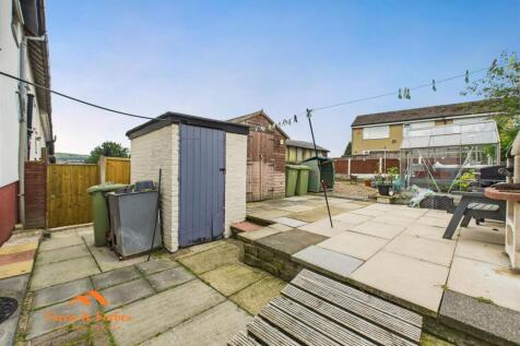 CAM03956G0-PR0126-STILL017.jpg