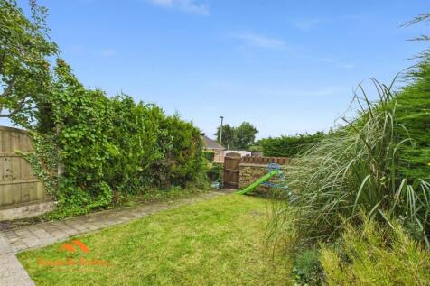 CAM03956G0-PR0136-STILL043.jpg