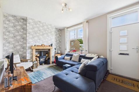CAM03956G0-PR0140-STILL006.jpg