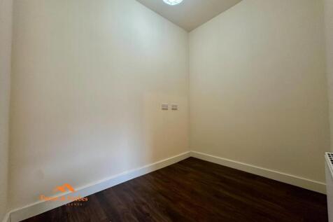 eZy Watermark_29-09-2025_12-45-12-3460pm.jpeg