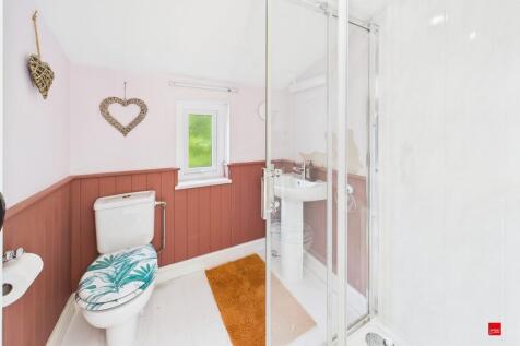 Ensuite (Master)
