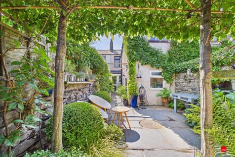 Garden Patio Area