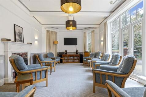 Communal Lounge