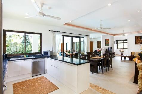 Western Fitted Kitch