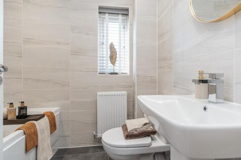 Interior view of our 3 bed Kingsvile bathroom