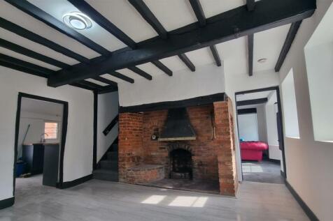 Lounge 1