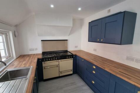 Kitchen 3
