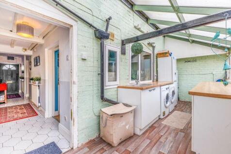 6R1A2785-HDR.jpg