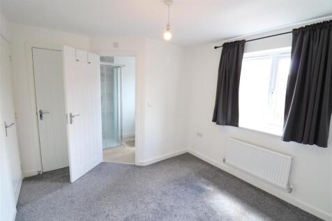 Double Bedroom 1