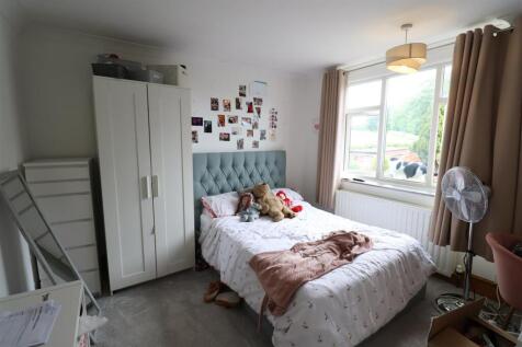 Double Bedroom 1