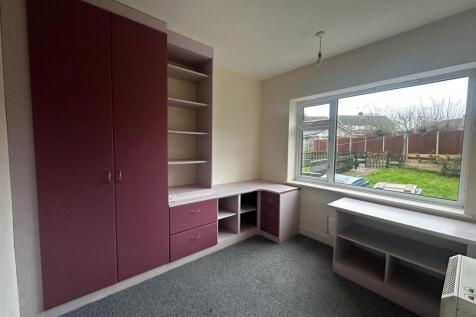 Double Bedroom 2