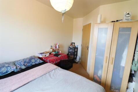 Double Bedroom 1