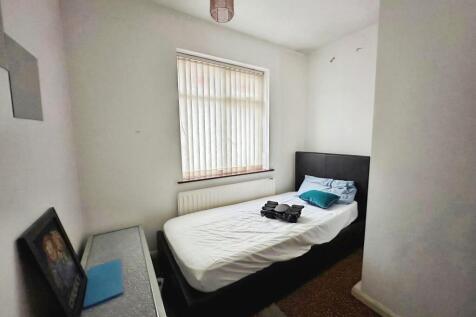 F239e2c3-4 T202511211647.jpg