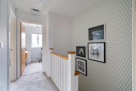 85829_15 Adelie Road (33).jpg