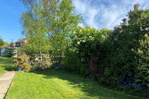 Rear Garden.jpg