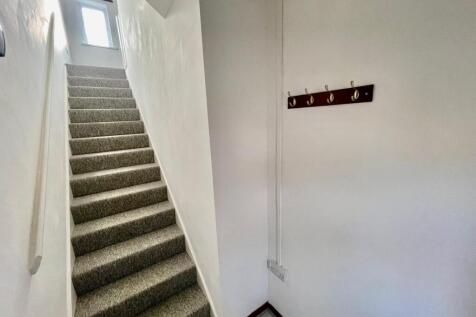 Hallway .jpeg