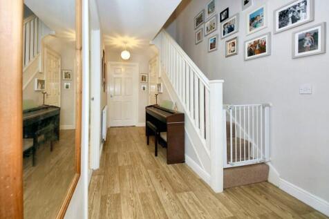 Screenshot 2025-04-25 095334 Hallway 