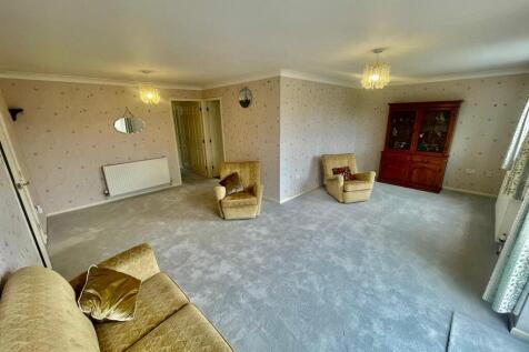 WhatsApp Image 2025-10-08 at 16.23.12 (12).jpeg