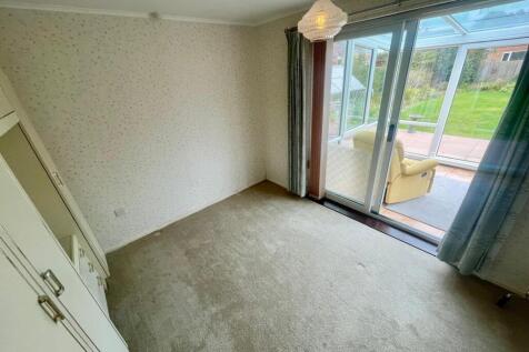 WhatsApp Image 2025-10-08 at 16.23.12 (16).jpeg