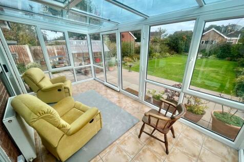 WhatsApp Image 2025-10-08 at 16.23.12 (18).jpeg