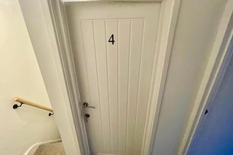 WhatsApp Image 2025-10-11 at 11.21.39_233c9737