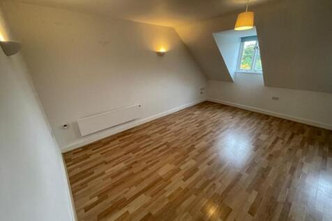 WhatsApp Image 2025-10-10 at 13.35.29_c8eca666