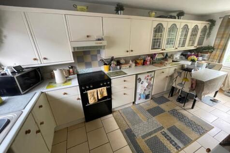 WhatsApp Image 2025-10-17 at 10.04.20 (1).jpeg