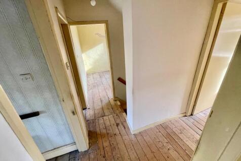 WhatsApp Image 2025-11-10 at 10.51.00_88894e99