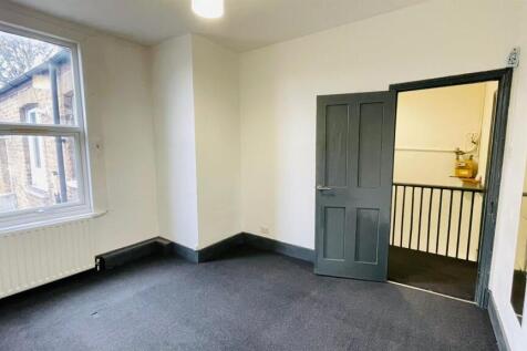 WhatsApp Image 2023-11-13 at 09.58.00_de8add99.jpg