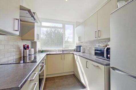 Burton-Lodge-Putney-SW15-04152022_121506.jpg