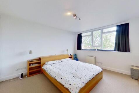 Burton-Lodge-Putney-SW15-04152022_121349.jpg