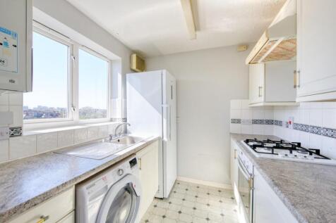 51_jemmett_close_kitchen.jpg