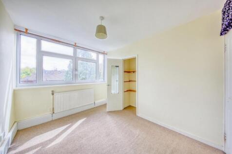 3_cotman_close_westleigh_avenue_image1_19537_4.jpg