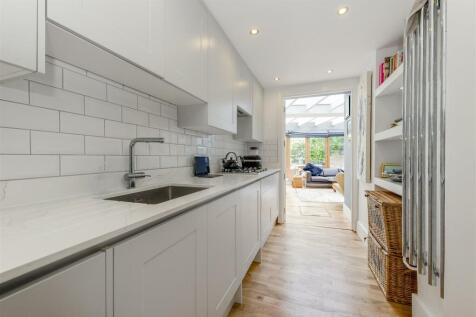 11a Greville Road-17.jpg