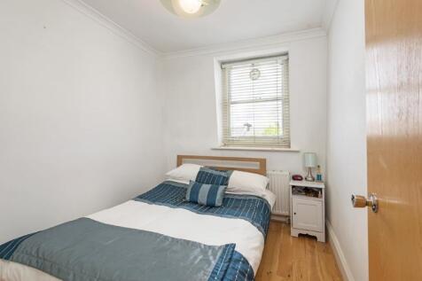 Sutherland Bedroom 2.jpeg