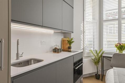 One Stay - Studio 7 - Kitchenette - Image 3.jpg