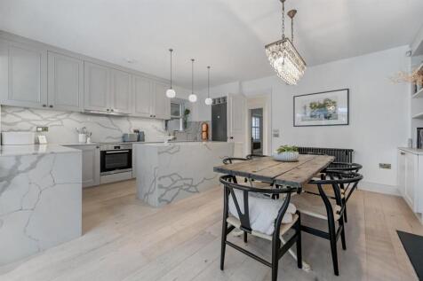 RCBW-  randolph avenue- dining area 1.jpg