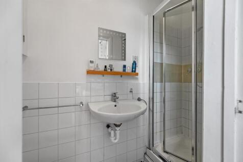 RQBW_40B Warrington Crescent_Shower room 4  (1).jp