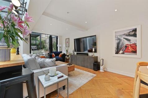 BW - Surrendale Place - 15 (1).jpg