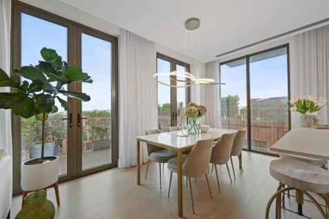 BW - Brick Apartments - Diner3 (1).jpg