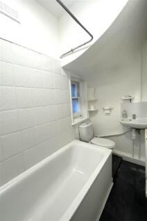 First Floor Bathroom.JPG