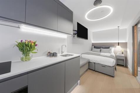 One Stay - Studio 3 - Bedroom - Image 1 .jpg