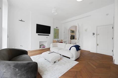 RCBW-Sutherland Avenue - 27 (1).jpg