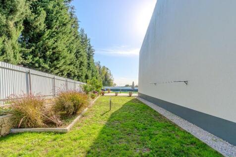 Property Image 60