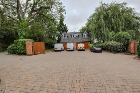 Driveway 1 .jpeg