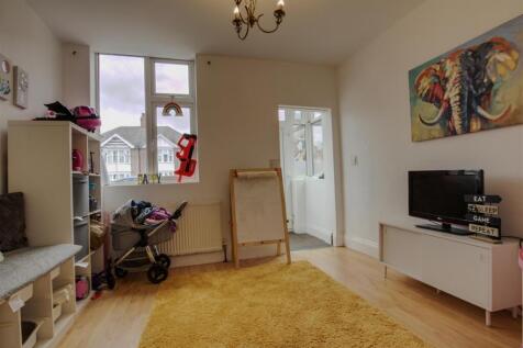 Front Room 1 2.jpeg