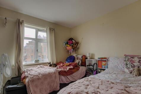 Bedroom 2.jpeg