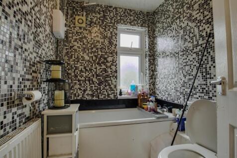 Bathroom.jpeg